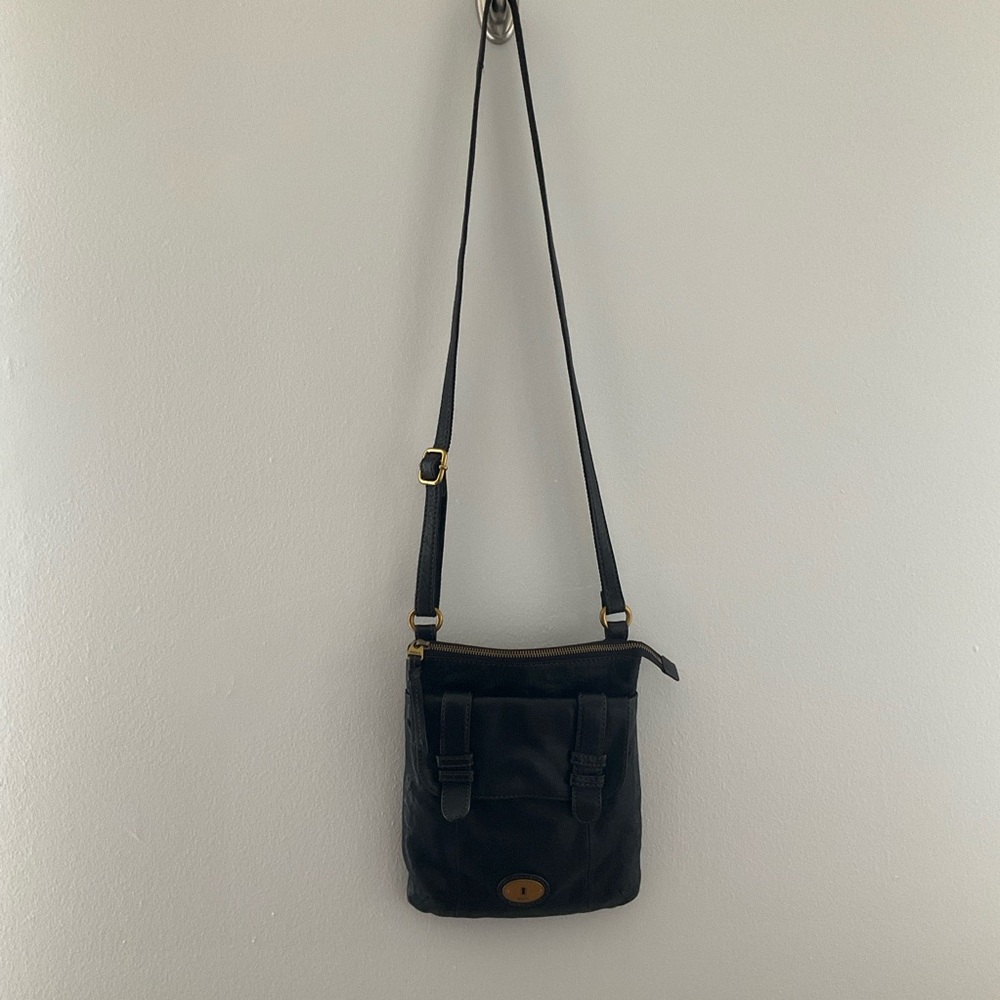 Fossil Black Leather Crossbody with Brass Accent - Picture 16 of 16